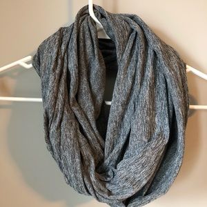 Oiselle lux runfinity scarf